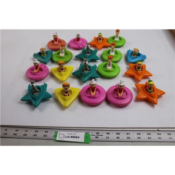 (19) The Jetsons Toy Cars