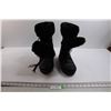 Image 1 : Winter Boots - Size 9