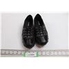 Image 1 : Skechers Shoes - Size 7.5