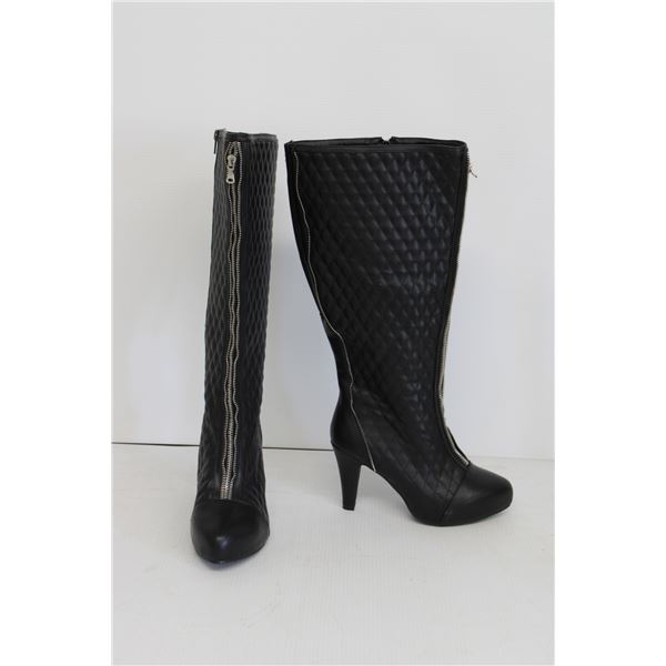 Knee High Boots - Size 7W
