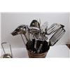 Image 5 : Assorted Kitchen Utensils