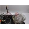 Image 2 : Assorted House Decor and Glassware