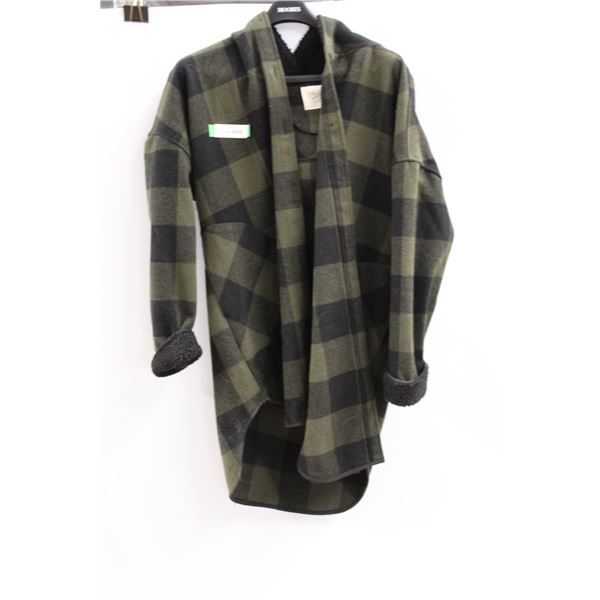 * Green Plaid Jacket Medium