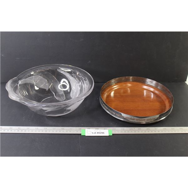 Glass Bowl Lily Design - Metal & Wood Tray