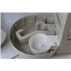 Image 3 : Honeywell Humidifier (powers on - untested)
