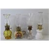 Image 3 : (4) Miniature Oil Lamps