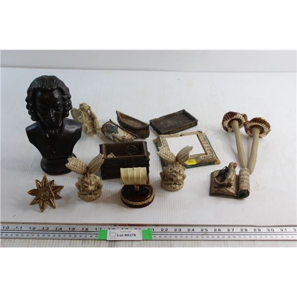 (13) Assorted Ceramic Decorations and Bach's Bust