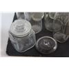 Image 9 : (10+) Assorted Glass Bottles