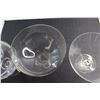 Image 4 : (3) Glass Centrepiece Bowls