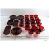 Image 1 : (33+) Red Glass Dessert Set