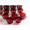 Image 4 : (33+) Red Glass Dessert Set