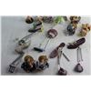 Image 4 : (5) Wind Chimes and (9) Assorted Ceramic Decorations