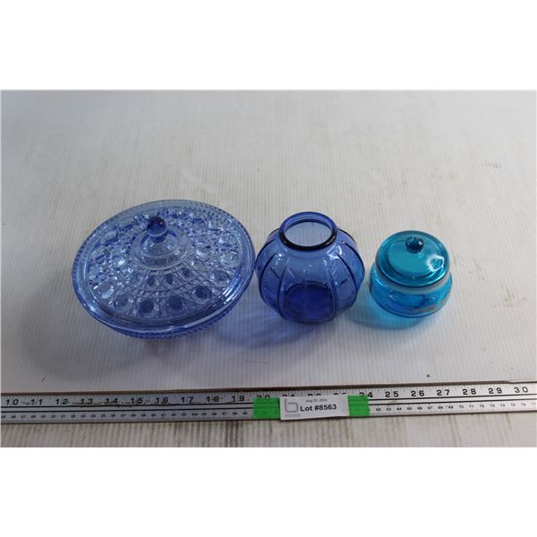 Indiana Windsor Blue Ice Bowl and (2) Storage Bottles