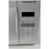 Image 3 : Frigidaire Microwave - Tested Works