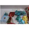 Image 3 : Box of Christmas Ornaments, Assorted Decorations