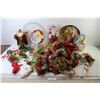 Image 1 : Christmas Decor - Garland - Plates Tree Toppers - Canes