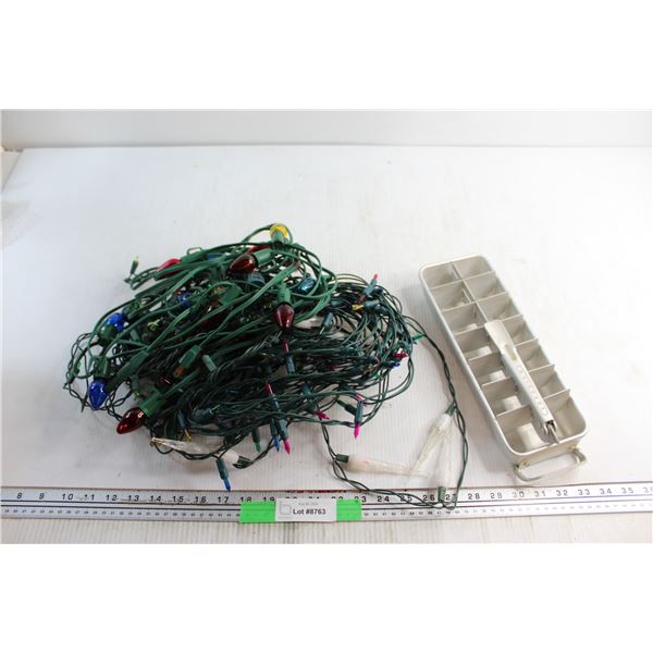 Quickube Ice Cube Tray and Christmas Lights - Untested