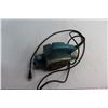 Image 2 : Makita Electric Handheld Planer