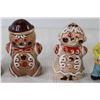 Image 3 : (6) Small Porcelain Pepper Salt and Spice Shakers, (3) Porcelain Figurines