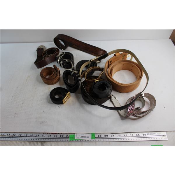 (11) Assorted Leather Belts