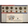 Image 1 : 1988 US MINT SET (UNC) P/D (WITH ENVELOPE)
