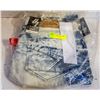 Image 1 : JEAN BOARD SHORTS SIZE 40