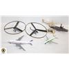 Image 1 : LOT OF AIRPLANES