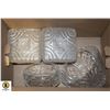 Image 1 : BOX OF ESTATE CRYSTAL DISHES