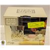 Image 1 : FIFTH AVENUE CRYSTAL TULP DISH/CUP SET IN BOX