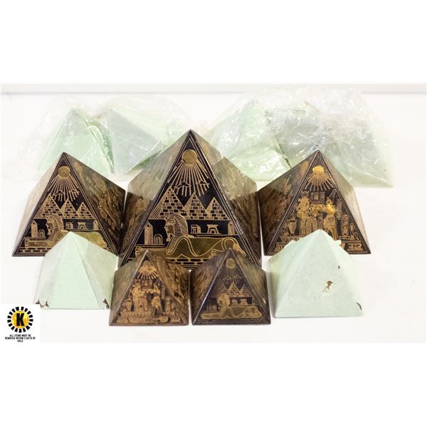 VINTAGE ETCHED EGYPTIAN PYRAMID METAL PAPERWEIGHT
