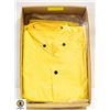Image 1 : NEW RAIN SUIT - JACKET, PANTS & HOOD - SIZE XL
