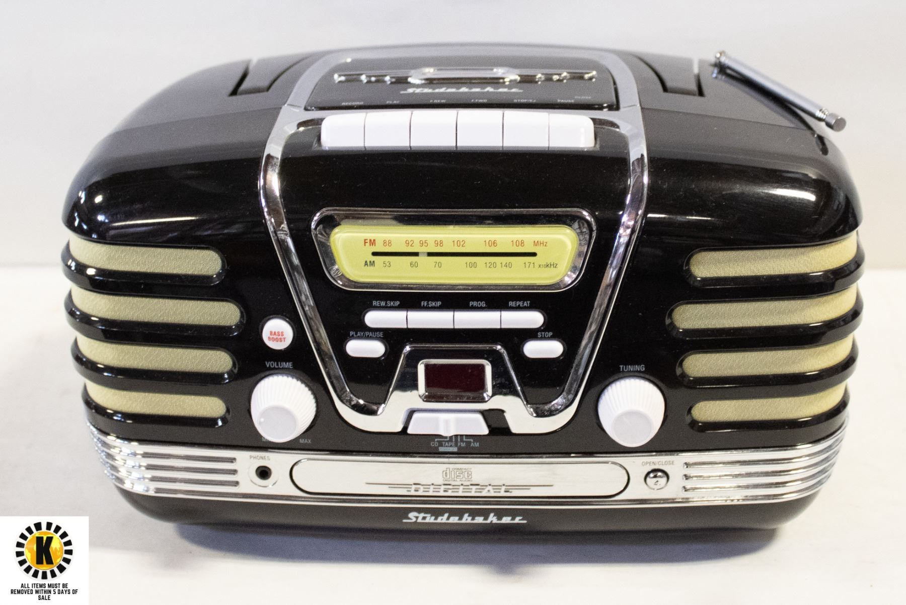 AC/DC STUDEBAKER AM/FM, CD PLAYER
