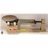 Image 1 : VINTAGE OHAUS TRIPLE BEAM BALANCE SCALE