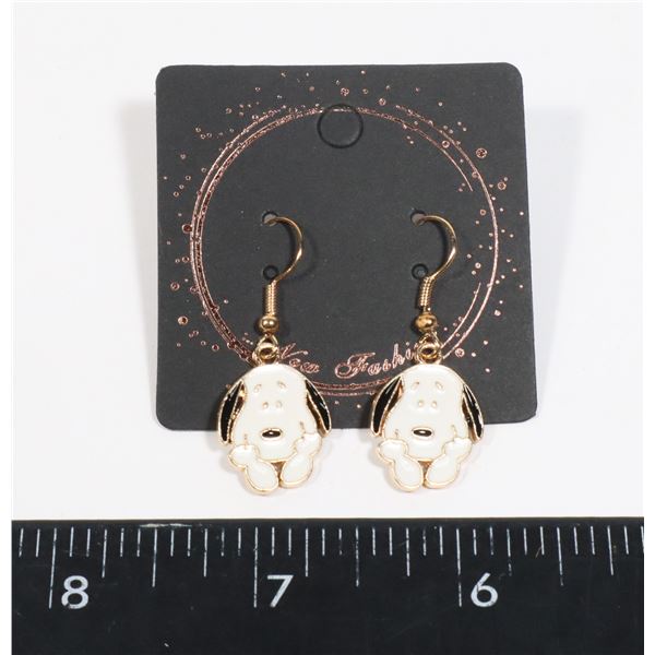 NEW SNOOPY THEME DROP EARRINGS