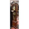 Image 1 : HENTSHELS GRANDFATHER CLOCK WITH PAPERS