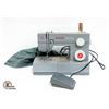 Image 1 : SINGER SEWING MACHINE