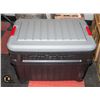Image 1 : NEW RUBBERMAID ROUGHNECK ACTION PACKER