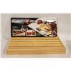Image 1 : BREAD CUTTING BOARD & MASTER CUT 2 (NEW)