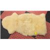 Image 1 : AUTHENTIC  AUSTRALIAN SHEEPSKIN RUG-ESTATE