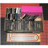 Image 1 : FLAT OF ASSORTED CASSETTES + CRIB BOARD W/
