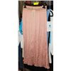 Image 1 : 4 NEW PIECES OF CLOTHING SIZE MEDIUM LADIES