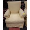 Image 1 : ESTATE UPHOLSTERED HIGHBACK CHAIR