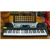 Image 1 : YAMAHA KEYBOARD