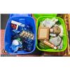 Image 1 : 2 LIDDED TOTES WITH VARIOUS HOUSEHOLD CONTENTS