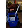 Image 1 : RECYCLING BIN WITH UMBRELLA AND PETSAFE LARGE DOG