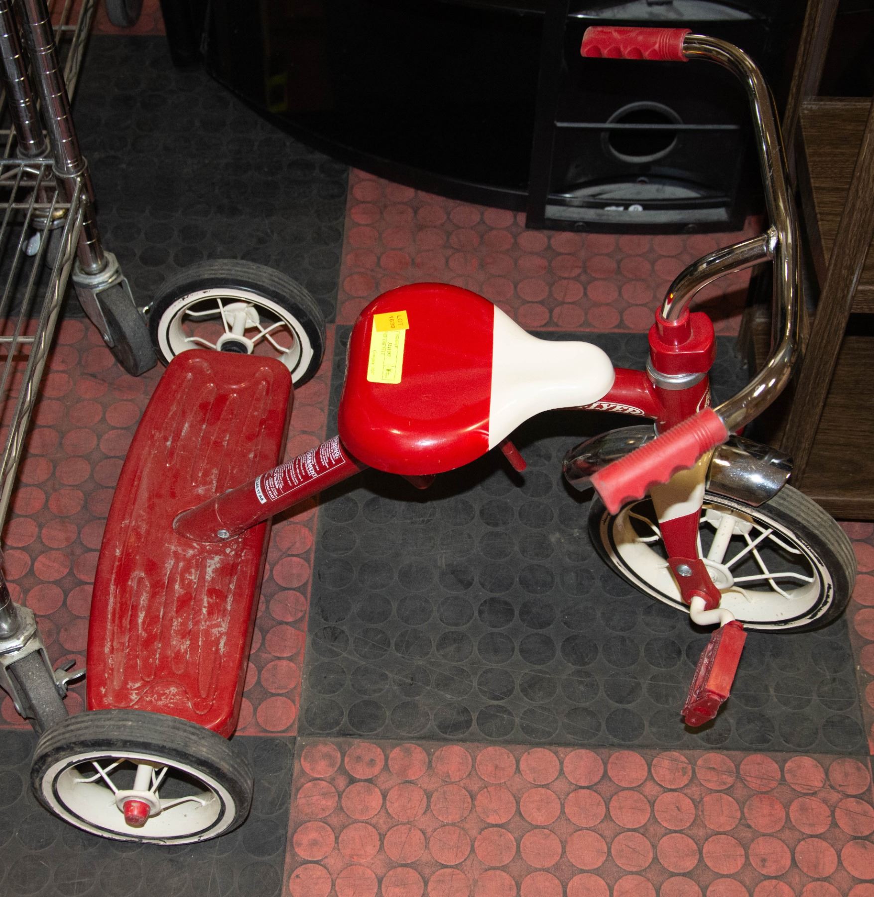 RED RIDER TRICYCLE