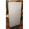 Image 1 : 4' PORTABLE TABLE