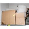 Image 1 : 2 BOXES FULL OF BUBBLE WRAP