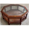 Image 1 : Octagonal Coffee Table 35x15
