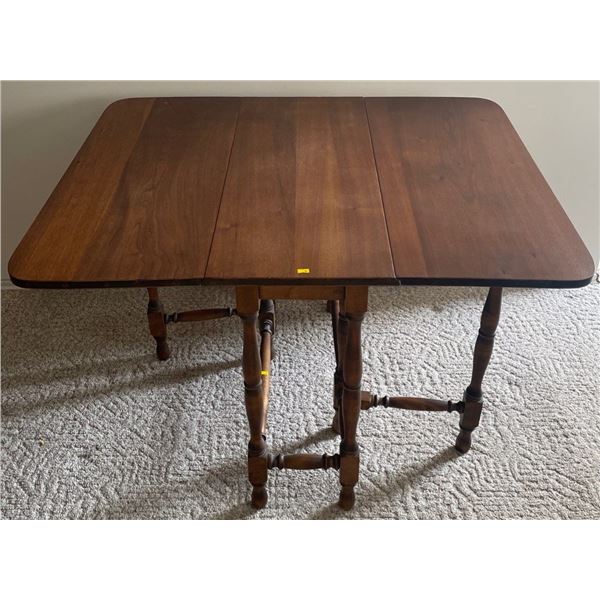 Antique Gateleg Dining Table 45x35x30 Space Efficient Design